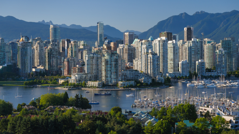 when to prune trees in vancouver